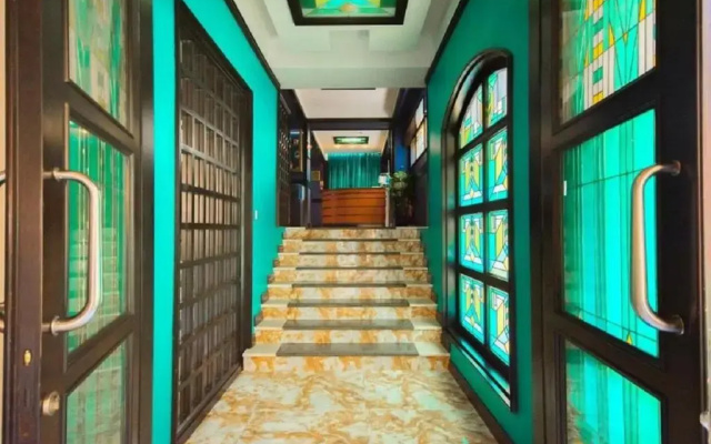 Отель Hazz Palace