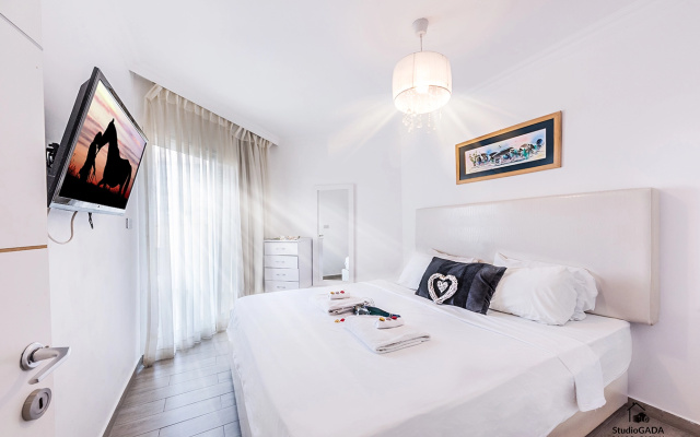 Апарт-Отель Beatiful Suite On The Lake
