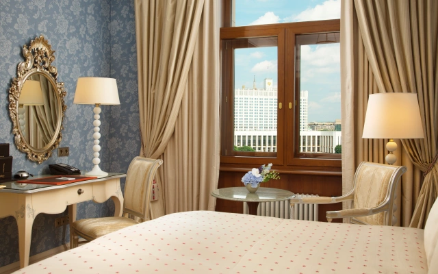 Гостиница Radisson Collection Москва