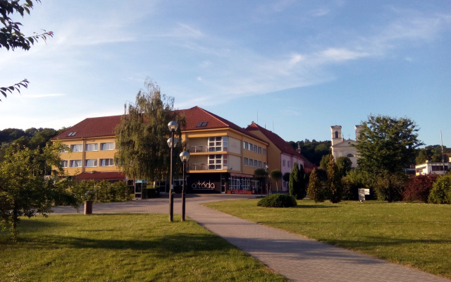 Отель Arkada