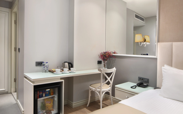 Ess Hotel