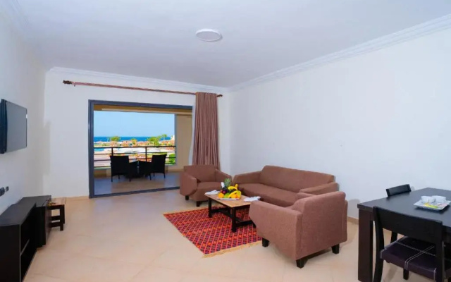 Отель New Eagles Aqua Park Resort