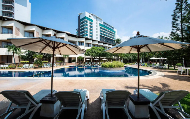 Отель Tropicana 