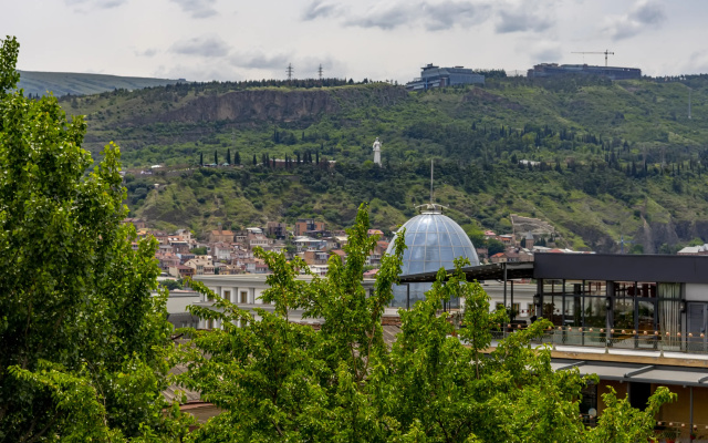 Grounds · Tbilisi — photo 46