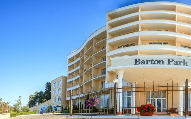Отель Barton Park