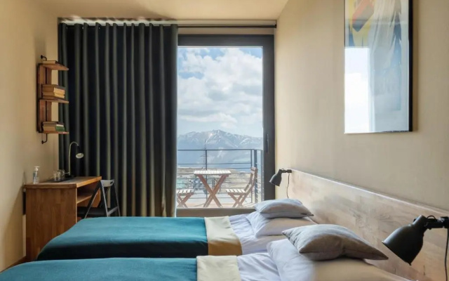 Отель Quadrum Gudauri Ski & Yoga Resort