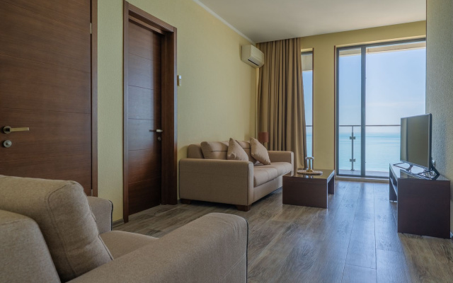 Hotel GONIO INN · Batumi — photo 21