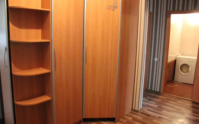 Na Alekseeva 23 Apartments
