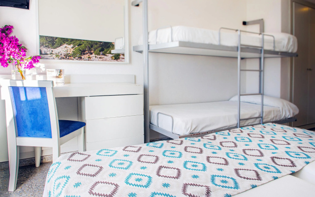 Club Hotel Aguamarina