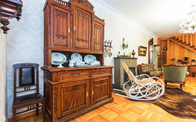 Guest rooms · Tbilisi — photo 13