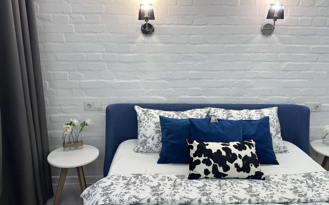 Квартира White Cozy Home