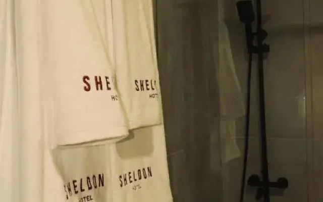 Отель Sheldon