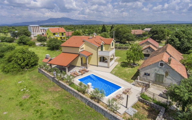 Pletikosa Villa
