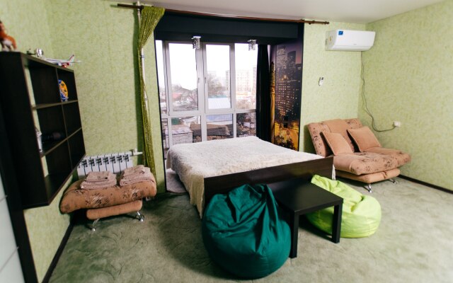 Апартаменты PrezentHaus of Chichkanova 70 B комната для гостей