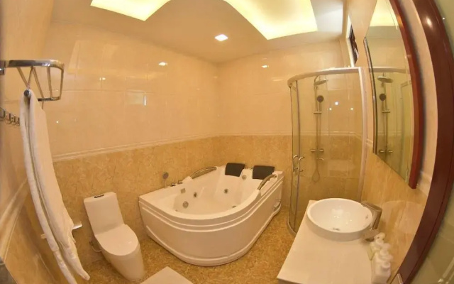 Гостевой дом Calyx Grand Fuvahmulah