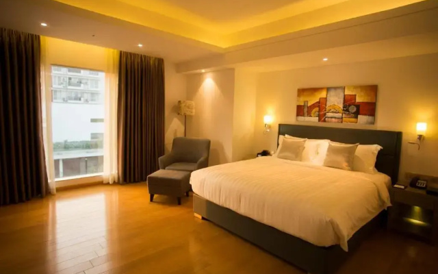 Отель Golden Tulip - The Grandmark Dhaka
