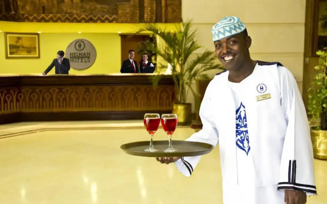 Отель Tolip Aswan