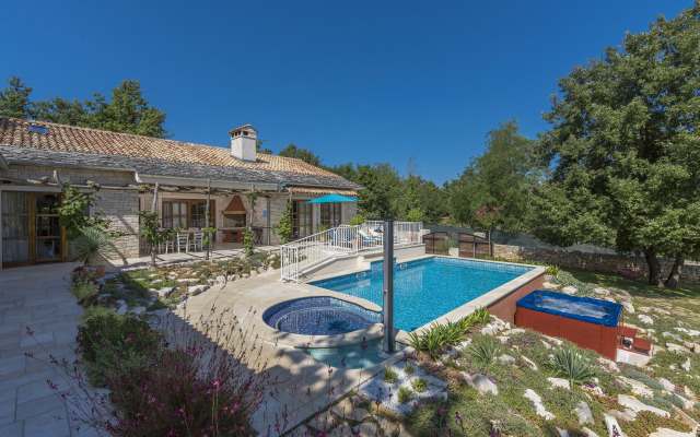Lipica Villa