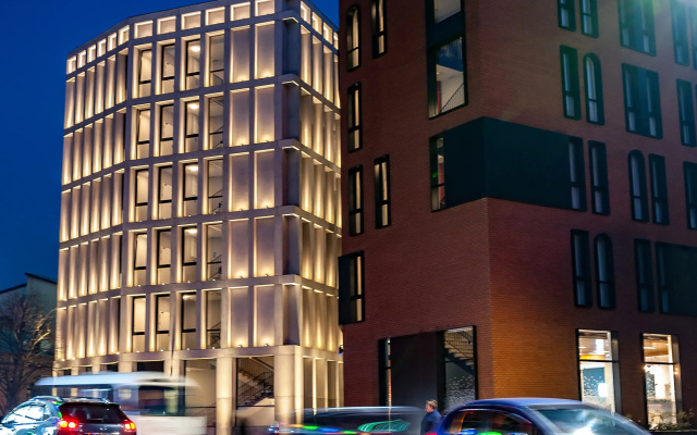 Отель Holiday Inn Express Avlabari
