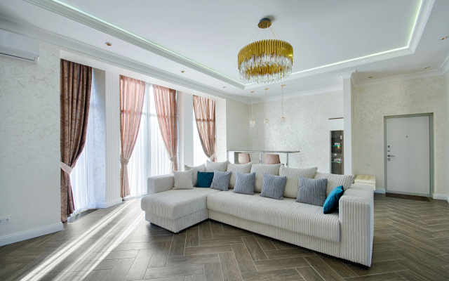 Апартаменты Трехкомнатные с Бассейном Spa House