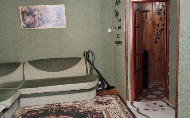 Квартира двухкомнатная в Домбае