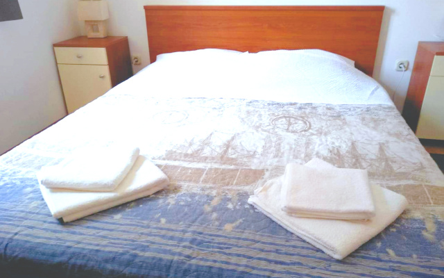 Kiara Room Apartments