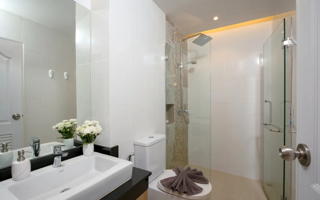 Апартаменты Suite Berhala beautiful 1BR aparts at Nai harn