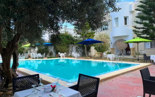 Отель  Residence Romane