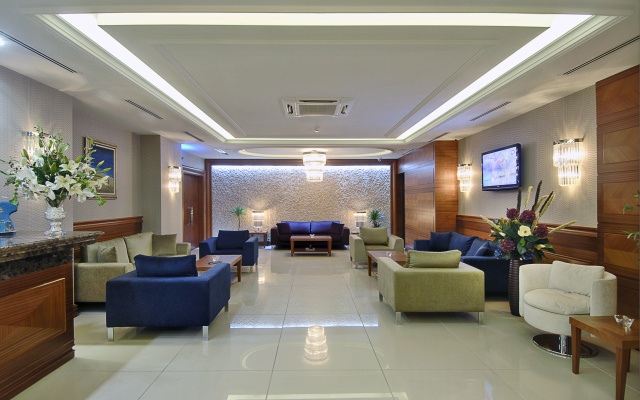 Tuğcu Hotel Select