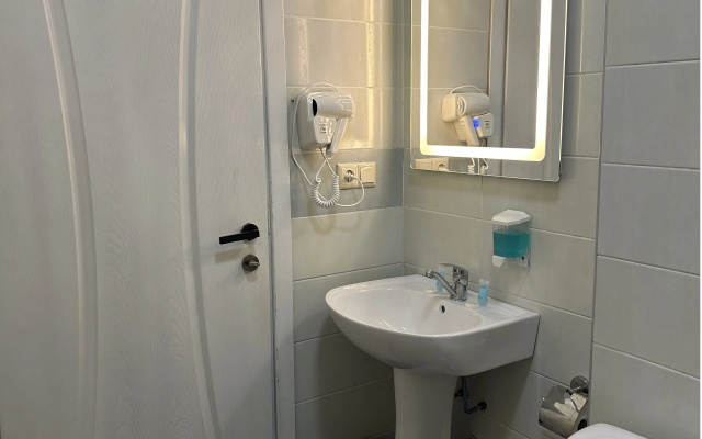 Bathroom · Batumi — photo 17