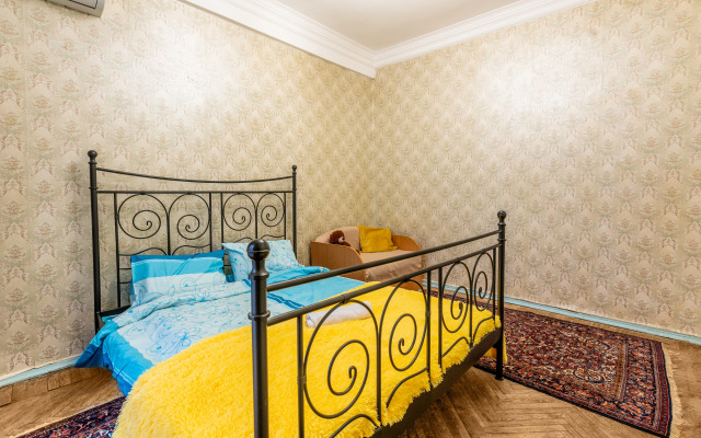 Апартаменты 2 Rooms Смоленская-Сенная Площадь