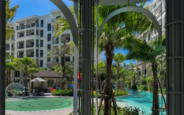 Квартира Luxury 2 bdr Title Legendary Bang Tao pool view