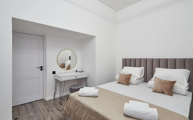 Квартира Mооn hоuse четырехкомнатная 123 м²