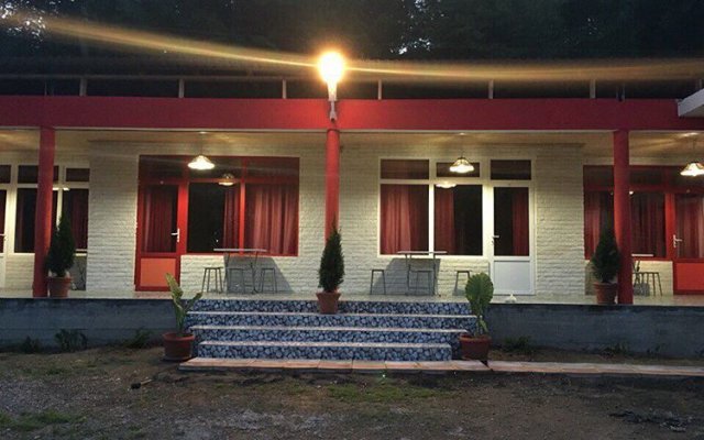 Bambucho Mini-Hotel in Pitsunda, Abkhazia from 12$, photos, reviews - zenhotels.com