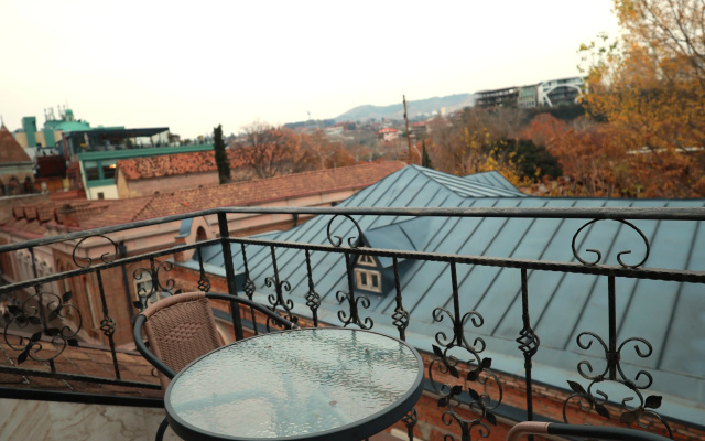 Grounds · Tbilisi — photo 25