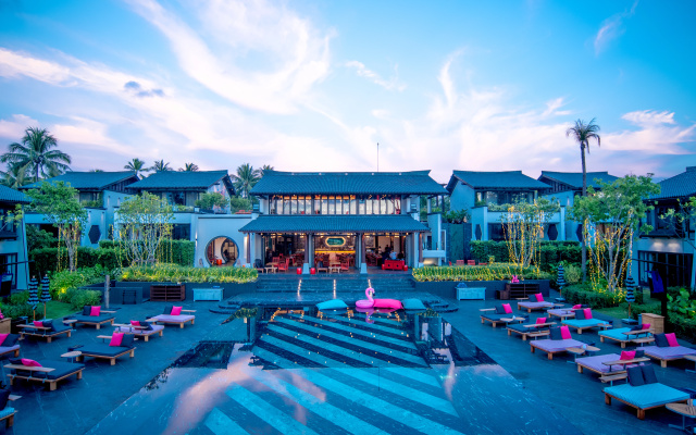 Отель Baba Beach Club Natai