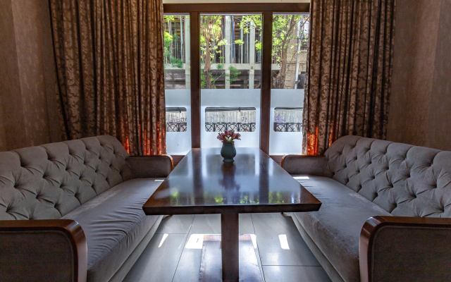 Guest rooms · Tbilisi — photo 14