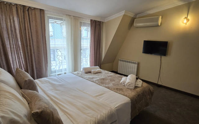 Guest rooms · Batumi — photo 26