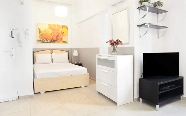 Апартаменты SHaYaSH Brand apartments TLV  Ran15
