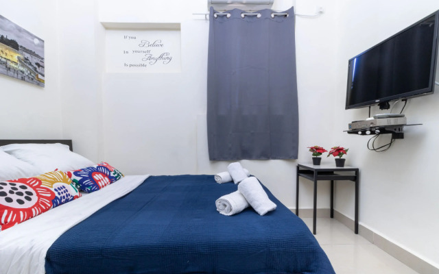 Nhe Machne Yehuda Apartments
