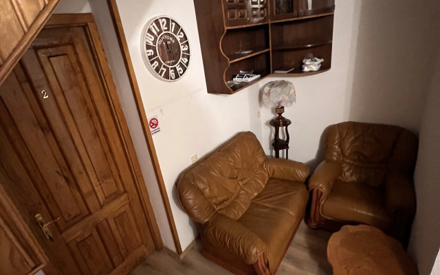 Отель Old Tbilisi 5 rooms