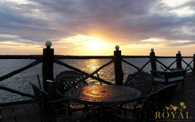 Отель Royal Cliff Zanzibar