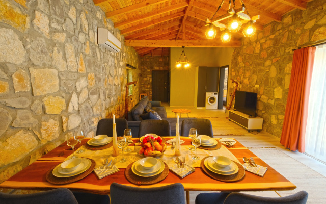 Вилла Sera Stone House with Private Pool