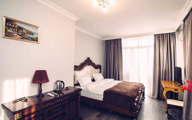 Hotel Astoria Sky