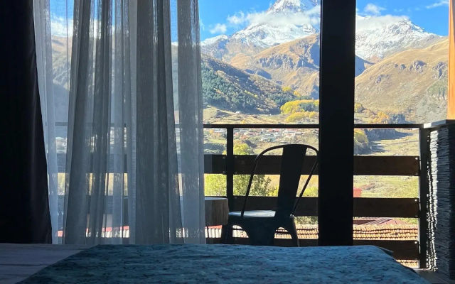 Отель Capra Kazbegi