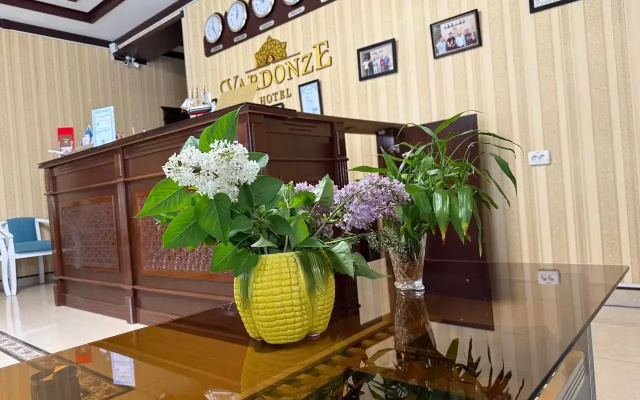 Отель Vardonze