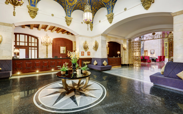 Отель Hilton Москва Ленинградская