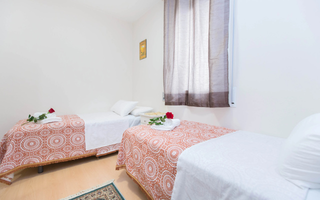 Апартаменты Golden Central Muntaner Stay Barcelona