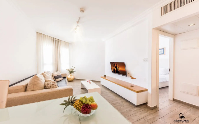 Апарт-Отель Beatiful Suite On The Lake