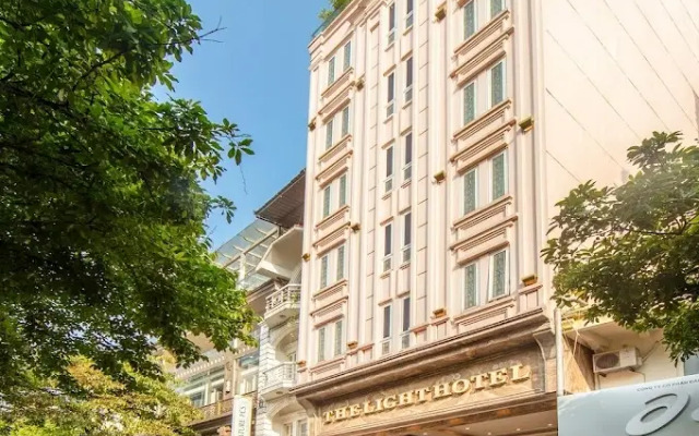 Отель Champton Hanoi Hotel